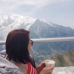 Meet your Posher, Anna